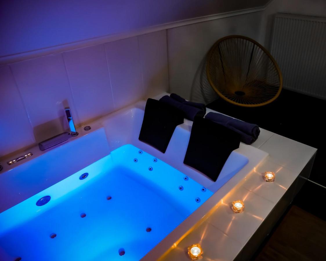 Hotel Le Wellness Privatif Seraing Zewnętrze zdjęcie